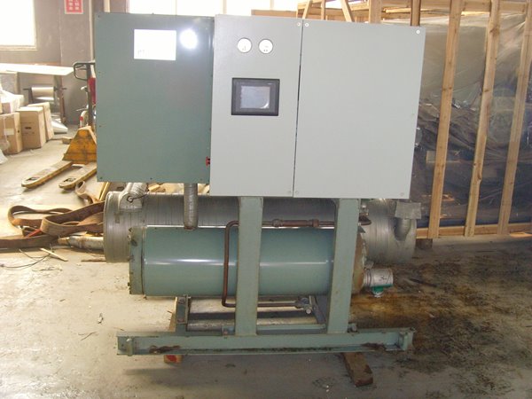 云县酒店中央空调不停机清洗方法介绍